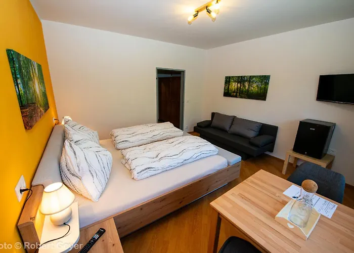 Haus Am Kolm Bed & Breakfast Bad Bleiberg